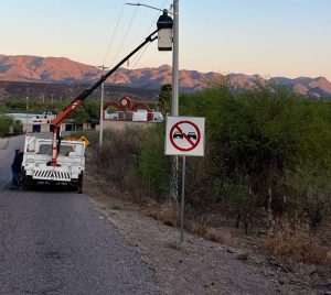 INSTALACIÓN DE LUMINARIAS